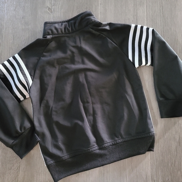 Boys 4t/4 - Picture 5 of 9